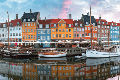 vista del puerto de Nyhavn