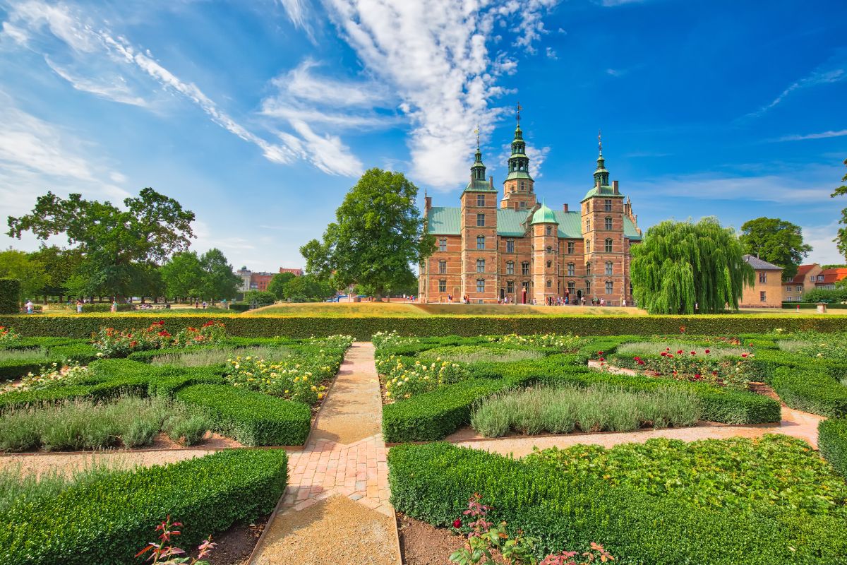 jardinees del rey palacio de Rosenborg en Copenhague