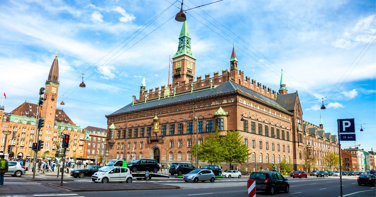 Rådhuspladsen, la plaza del ayuntamiento de Copenhague